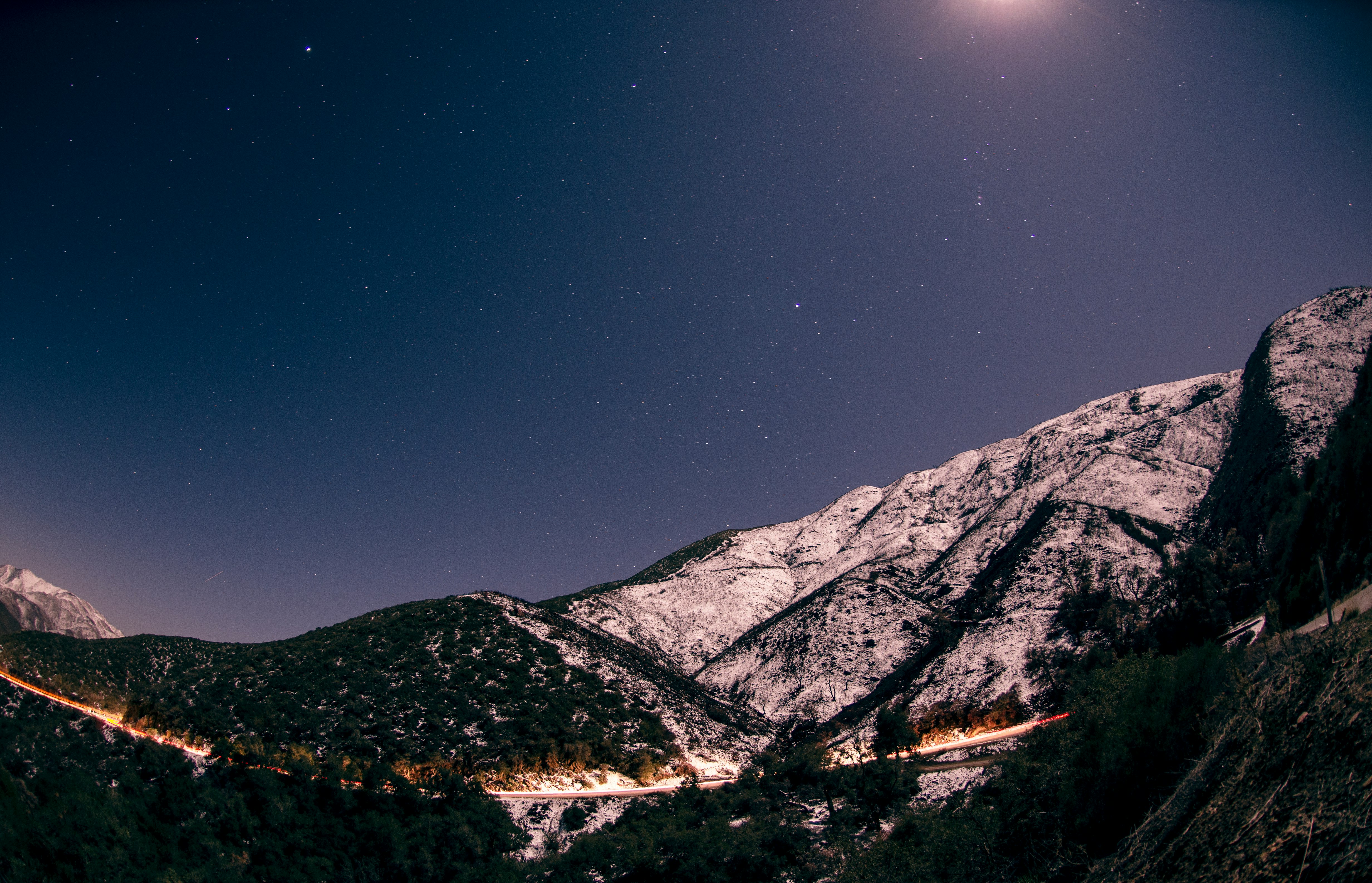 mountain under blue sky